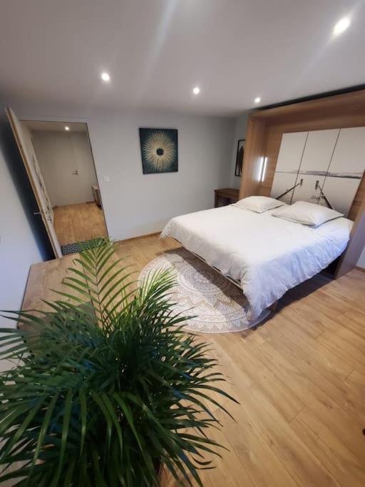 Apartmán Sur Le Chemin Du Cens Orvault Exteriér fotografie